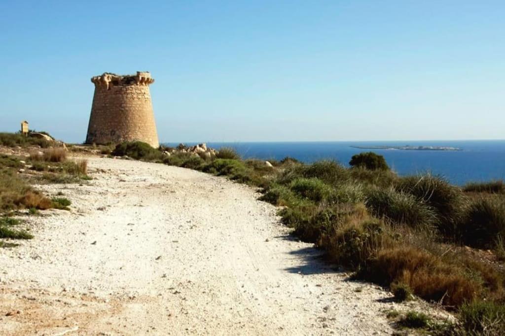 Santa Pola Con Tres Dormitorios Playa Levante Экстерьер фото