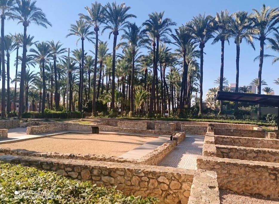 Santa Pola Con Tres Dormitorios Playa Levante Экстерьер фото