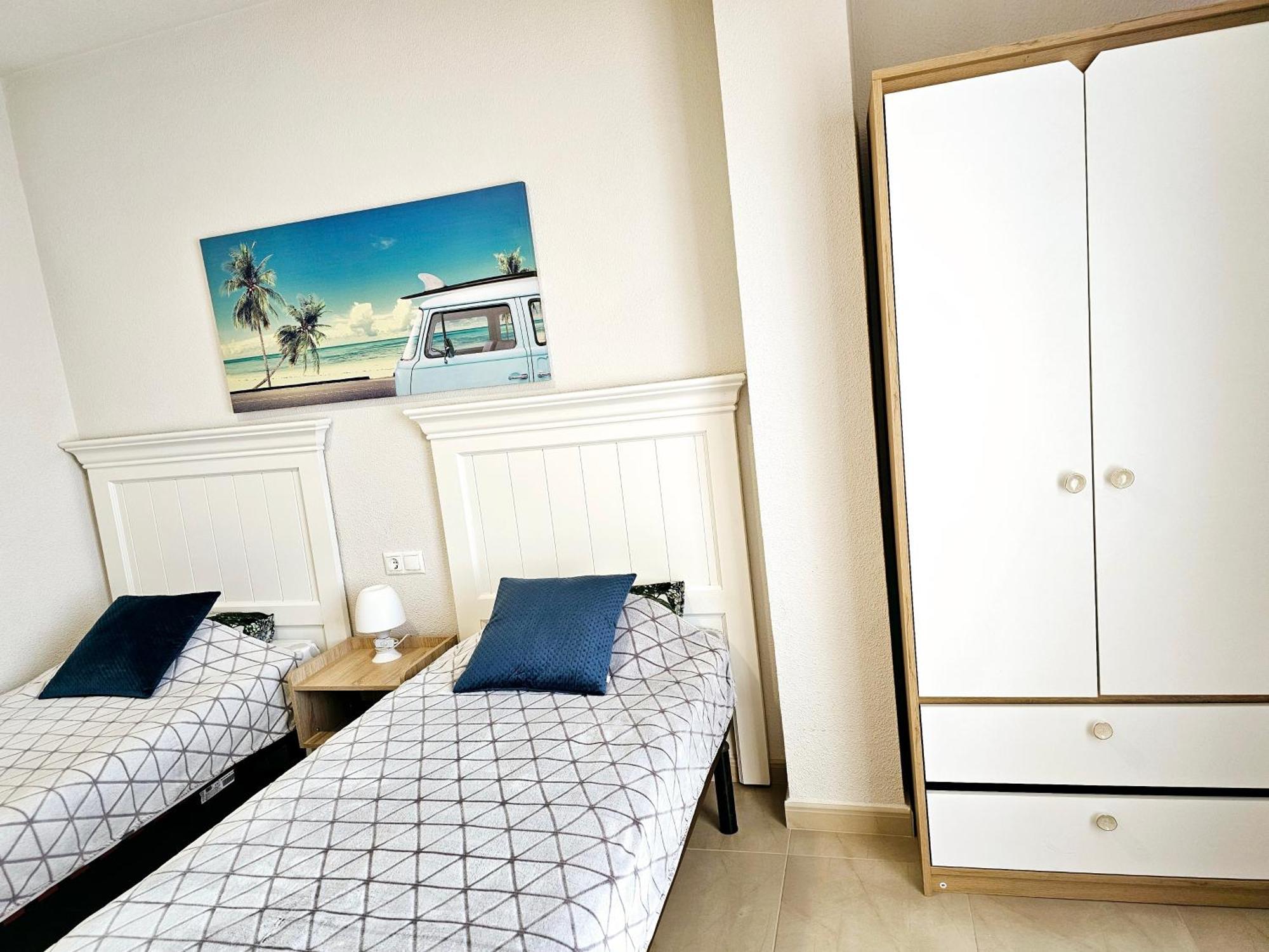 Santa Pola Con Tres Dormitorios Playa Levante Экстерьер фото