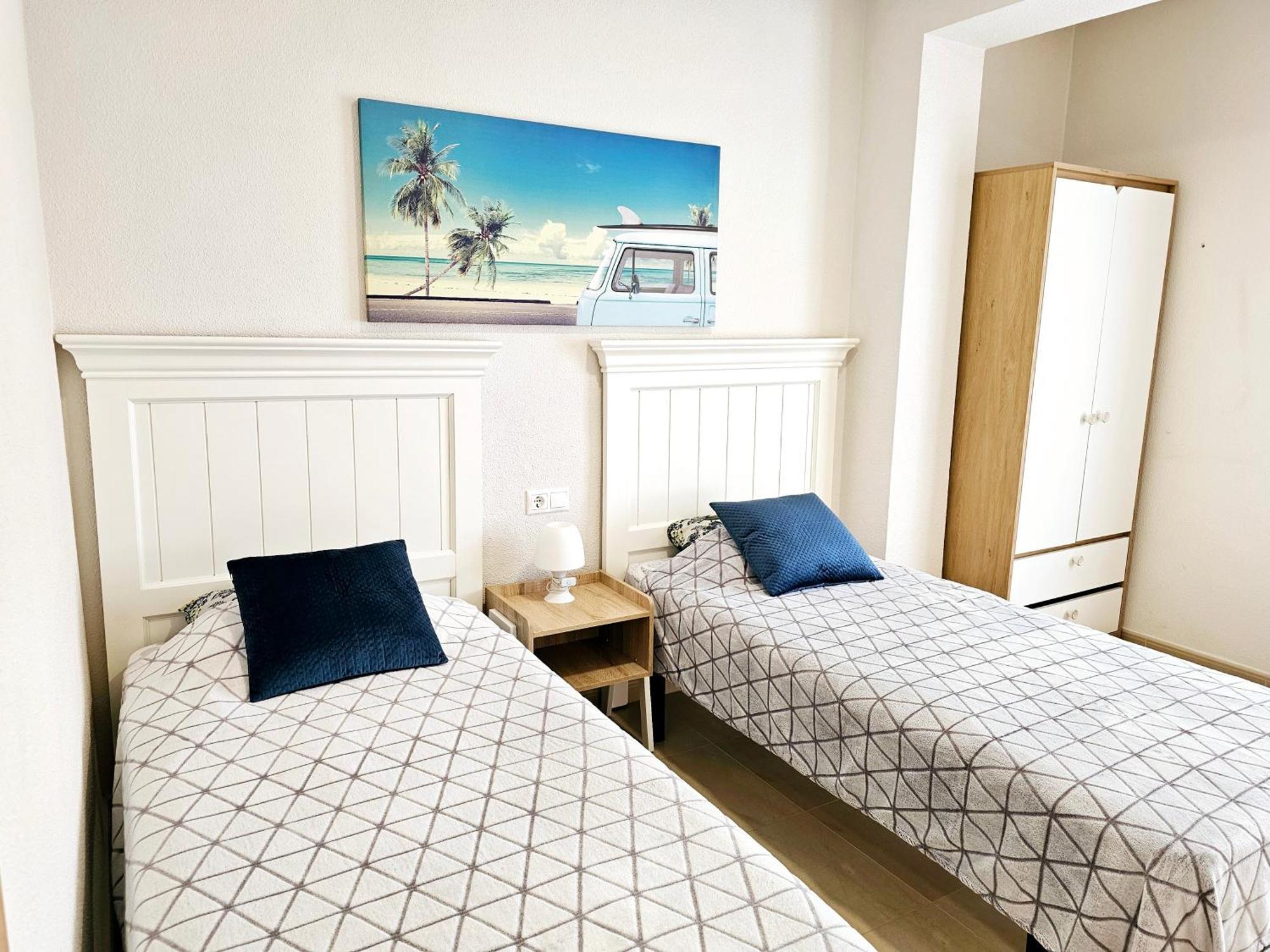 Santa Pola Con Tres Dormitorios Playa Levante Экстерьер фото